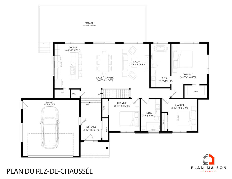 Plan de maison moderne avec aire ouverte, garage intégré et sous-sol rez-de-jardin