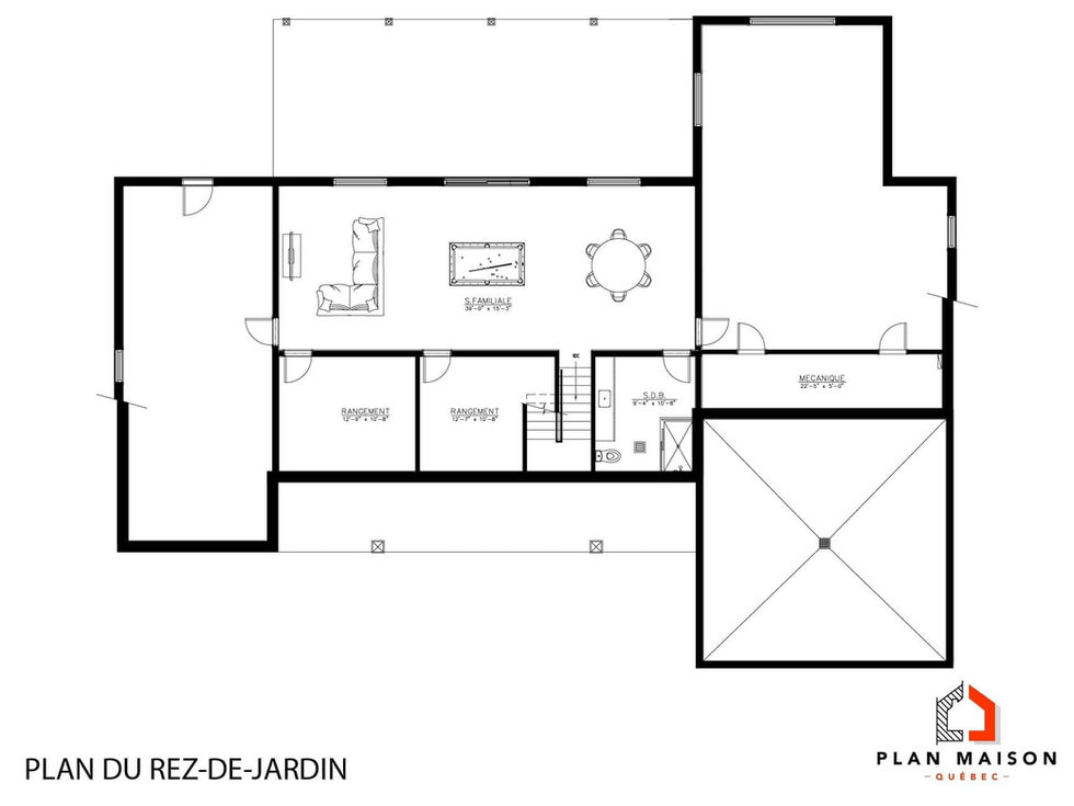 Plan du rez-de-jardin d’une maison farmhouse avec grande terrasse