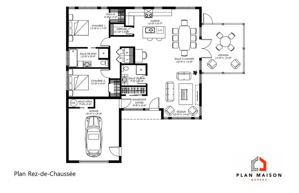 Plan du rez-de-chaussée d'une maison de campagne avec véranda couverte