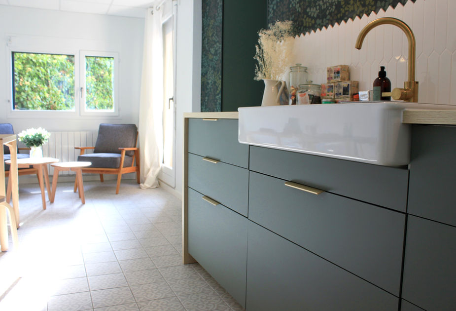 Delphine Demortière Designer - Design d'espace - Interior designer - Architecture d'intérieur - Architecte d'intérieur - Aménagement - Décoration - Décorateur - Réorganisation des espaces - Agencement sur-mesure - Annecy