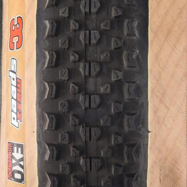 Miniatura: Pneu MAXXIS IKON 29x2,20 Exo SkinWall Flancs Beige 3C MaxxSpeed Tubeless Ready