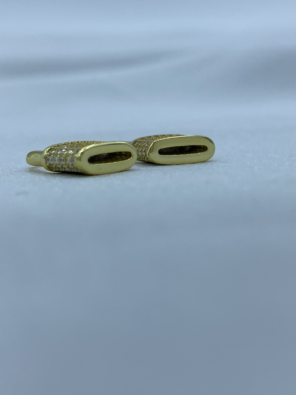 Thumbnail: Diamond Huggie Lock Pendant