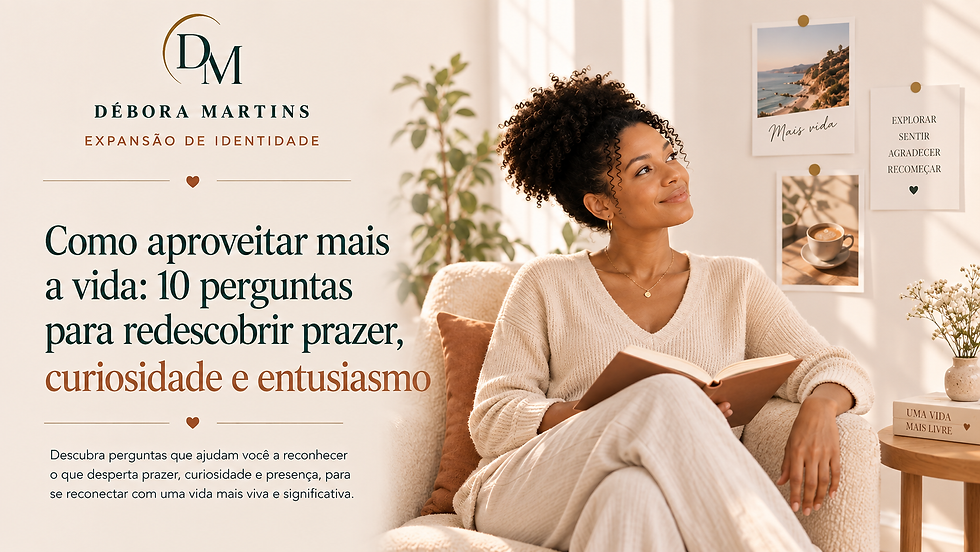 Mulher vivendo um momento de prazer e curiosidade enquanto reflete sobre experiências, interesses e atividades que a fazem se sentir mais viva e presente.