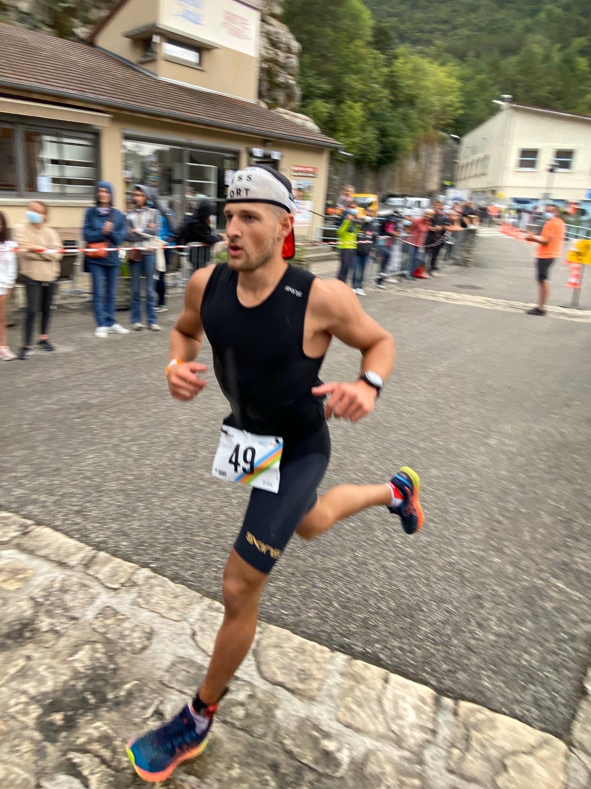 Luca romeo training coach sportif préparateur physique 42 sport triathlon course à pied Trail