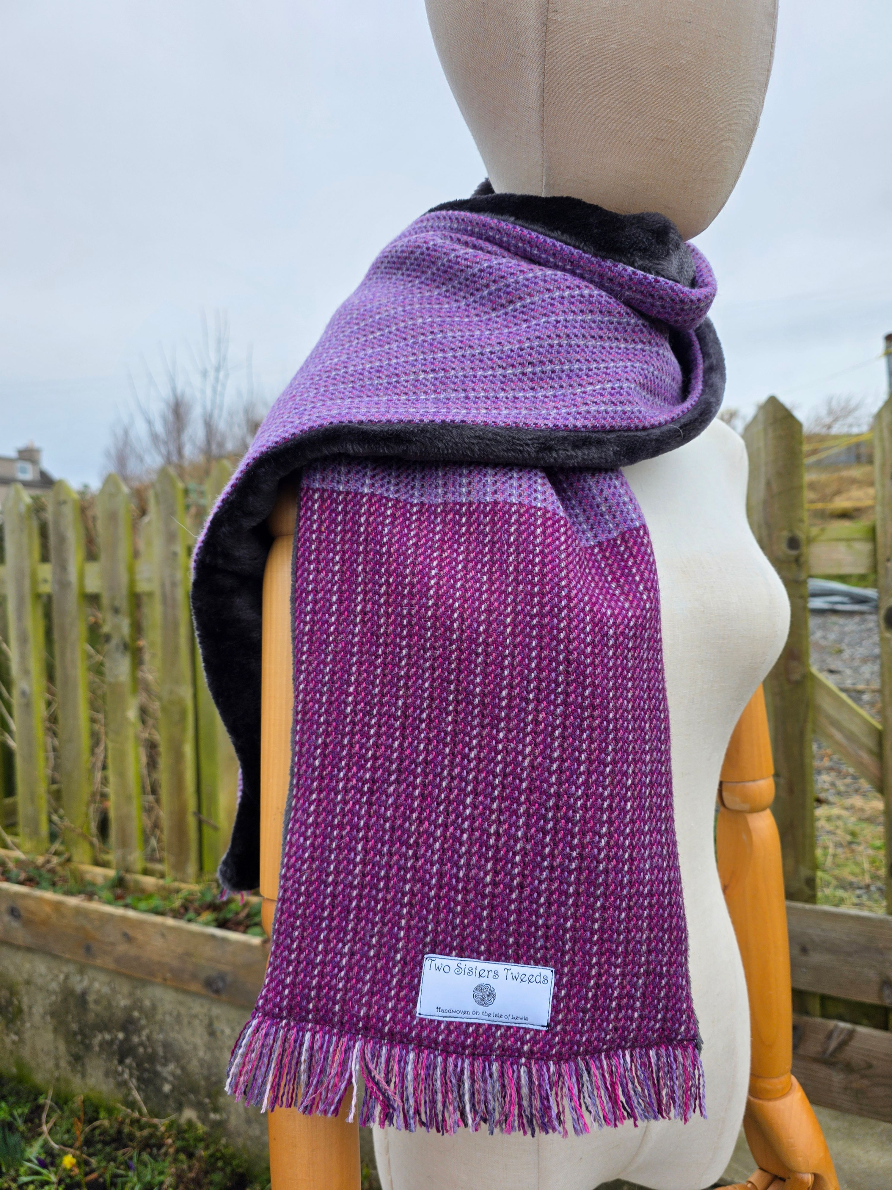 Two Sisters lambswool Tweed scarf