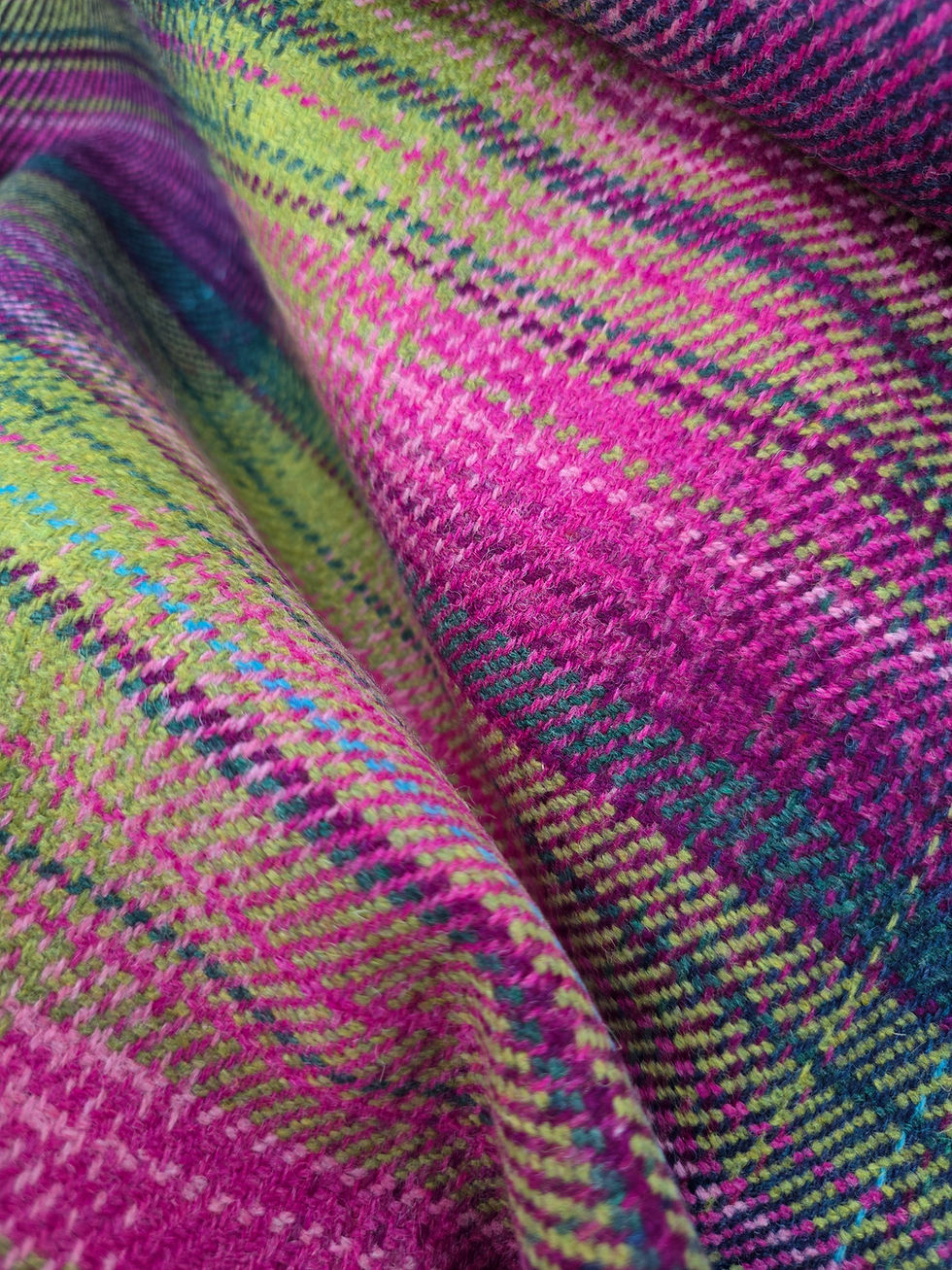 Миниатюра: Three Sisters Tweed Fabric - Aurora 