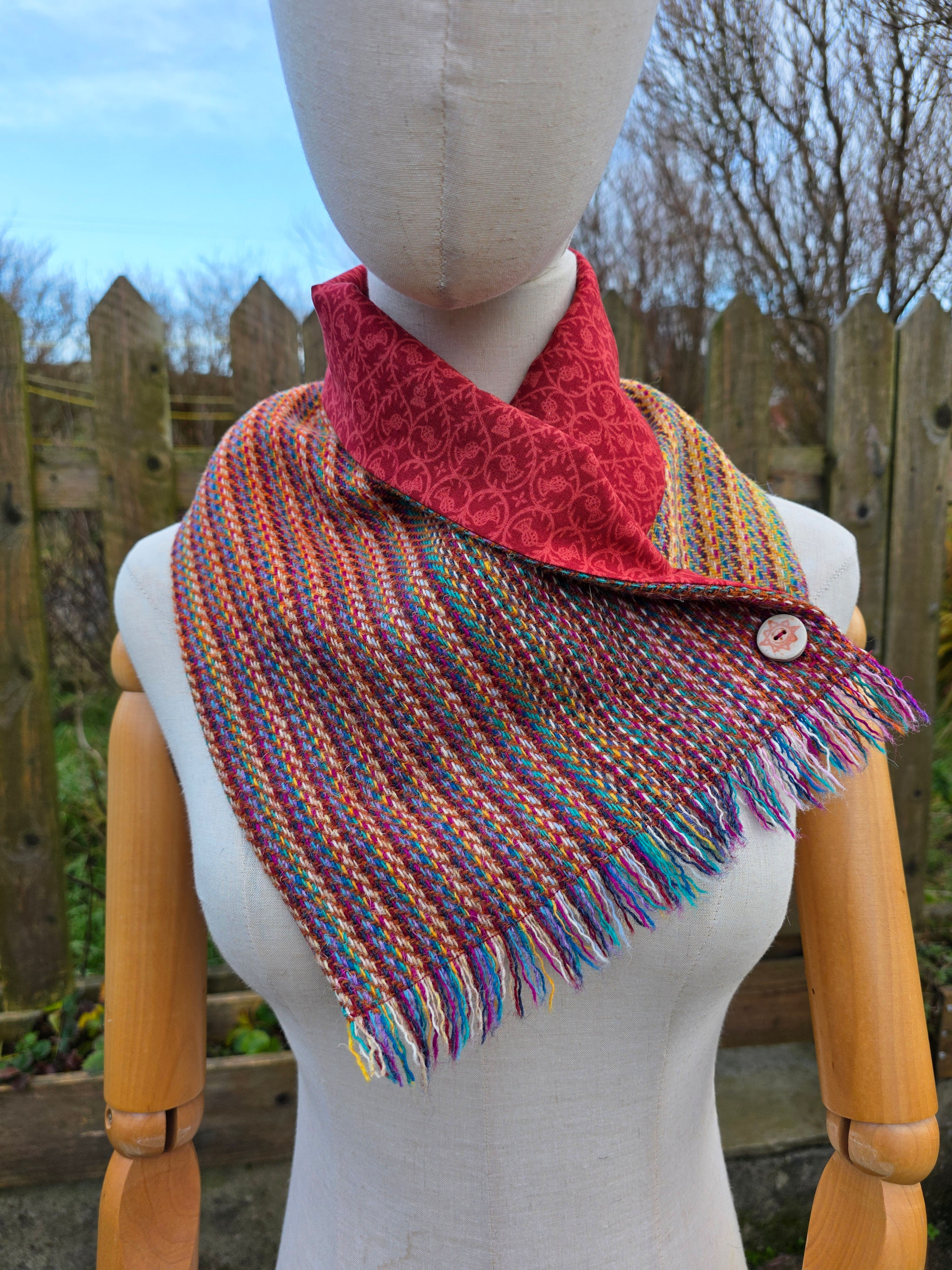 Two Sisters Tweeds neck warmer 