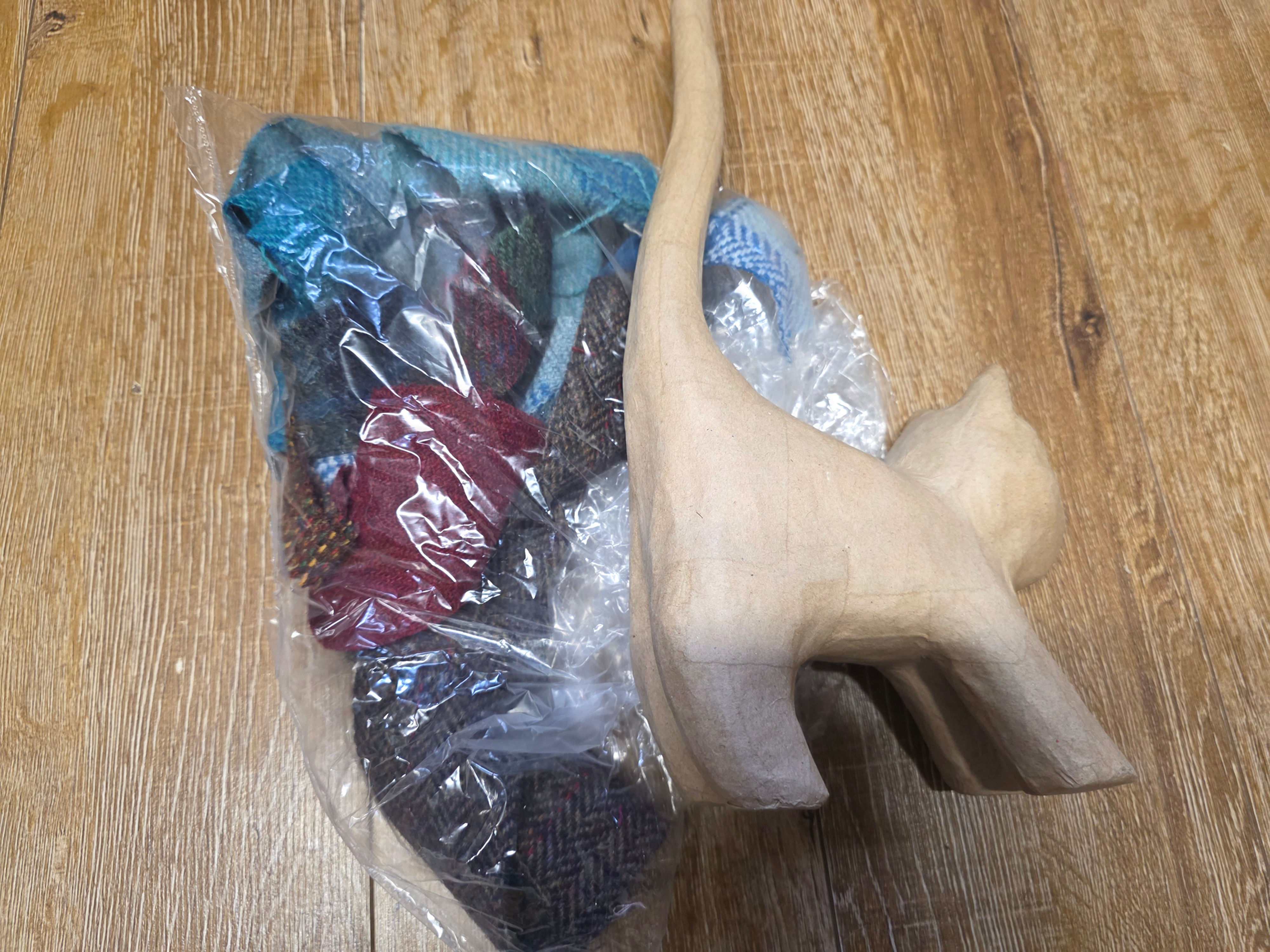 Mini George craft pack