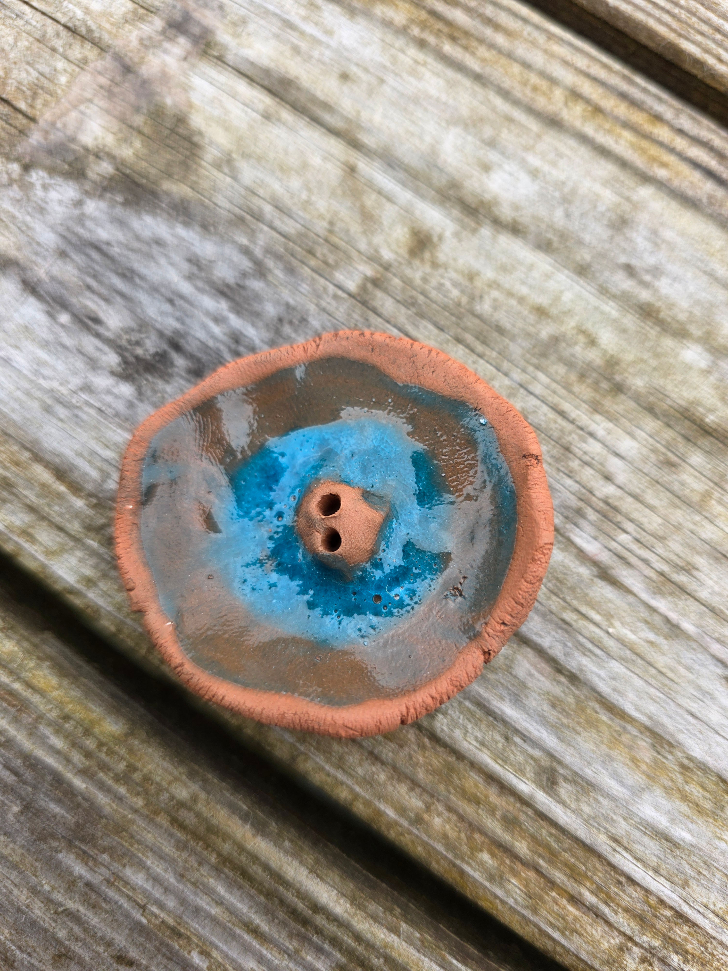 Ceramic button rockpool