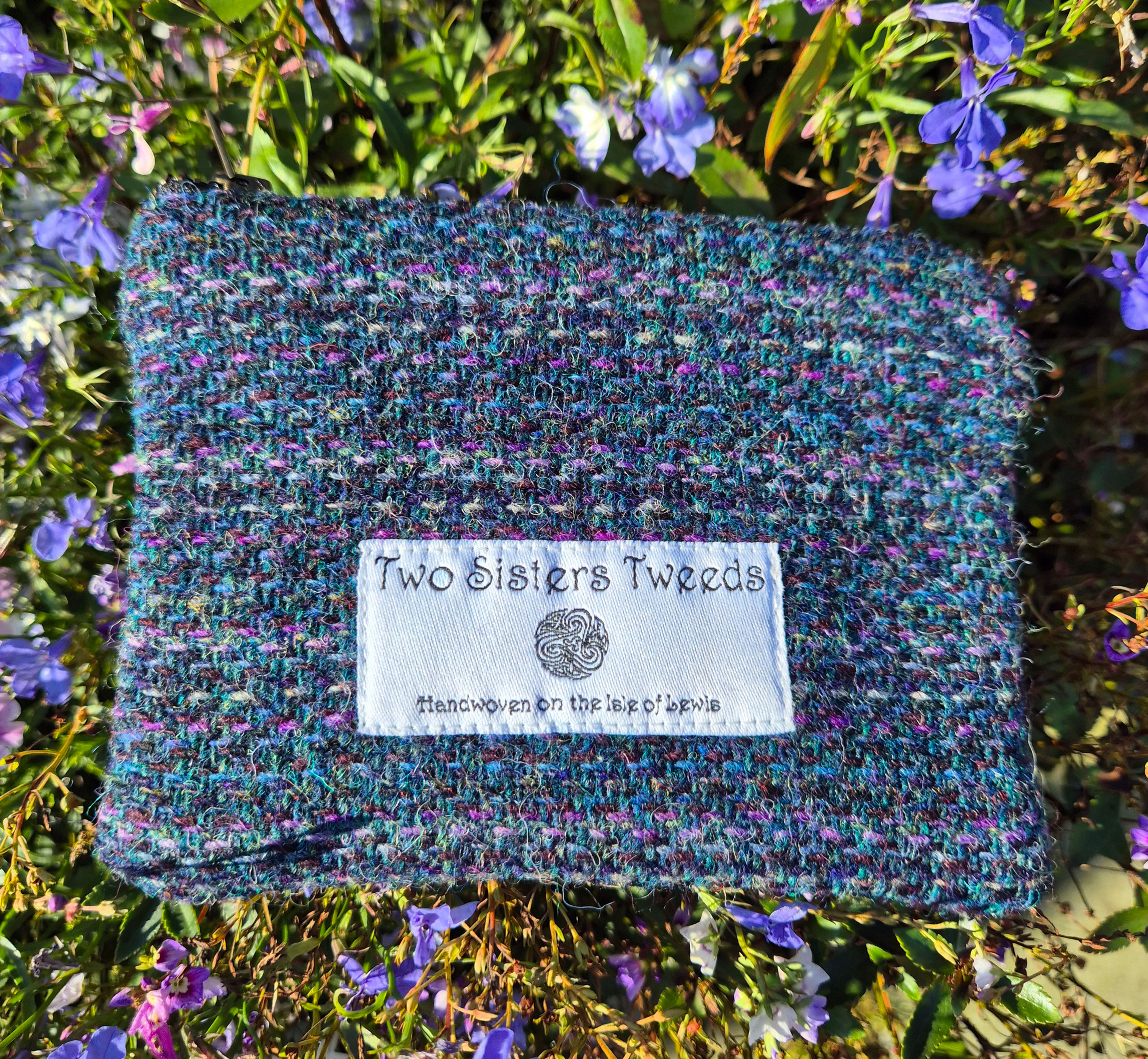 Two Sisters Tweed Zip Purse