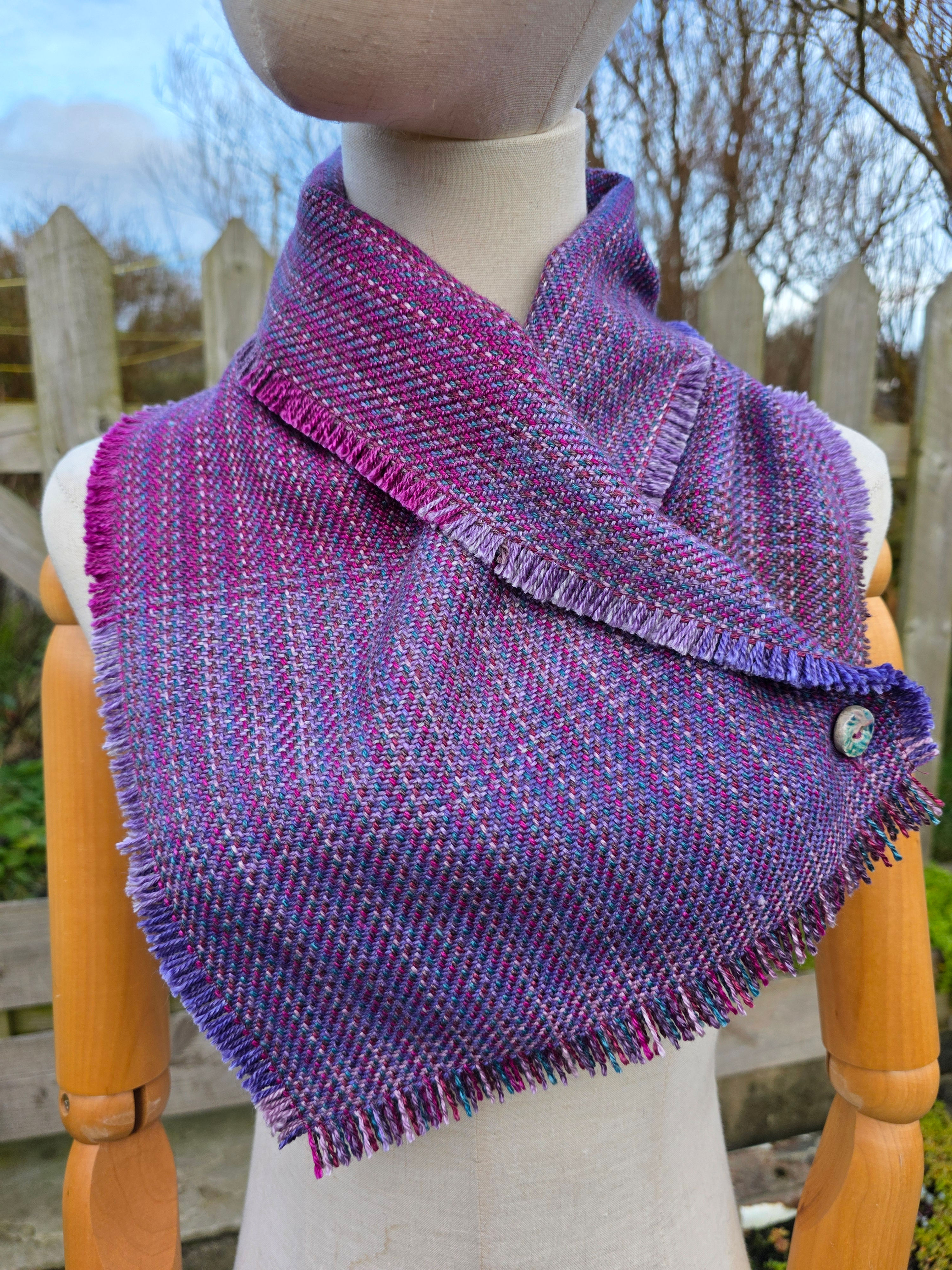 Alpaca-rose neckwarmer