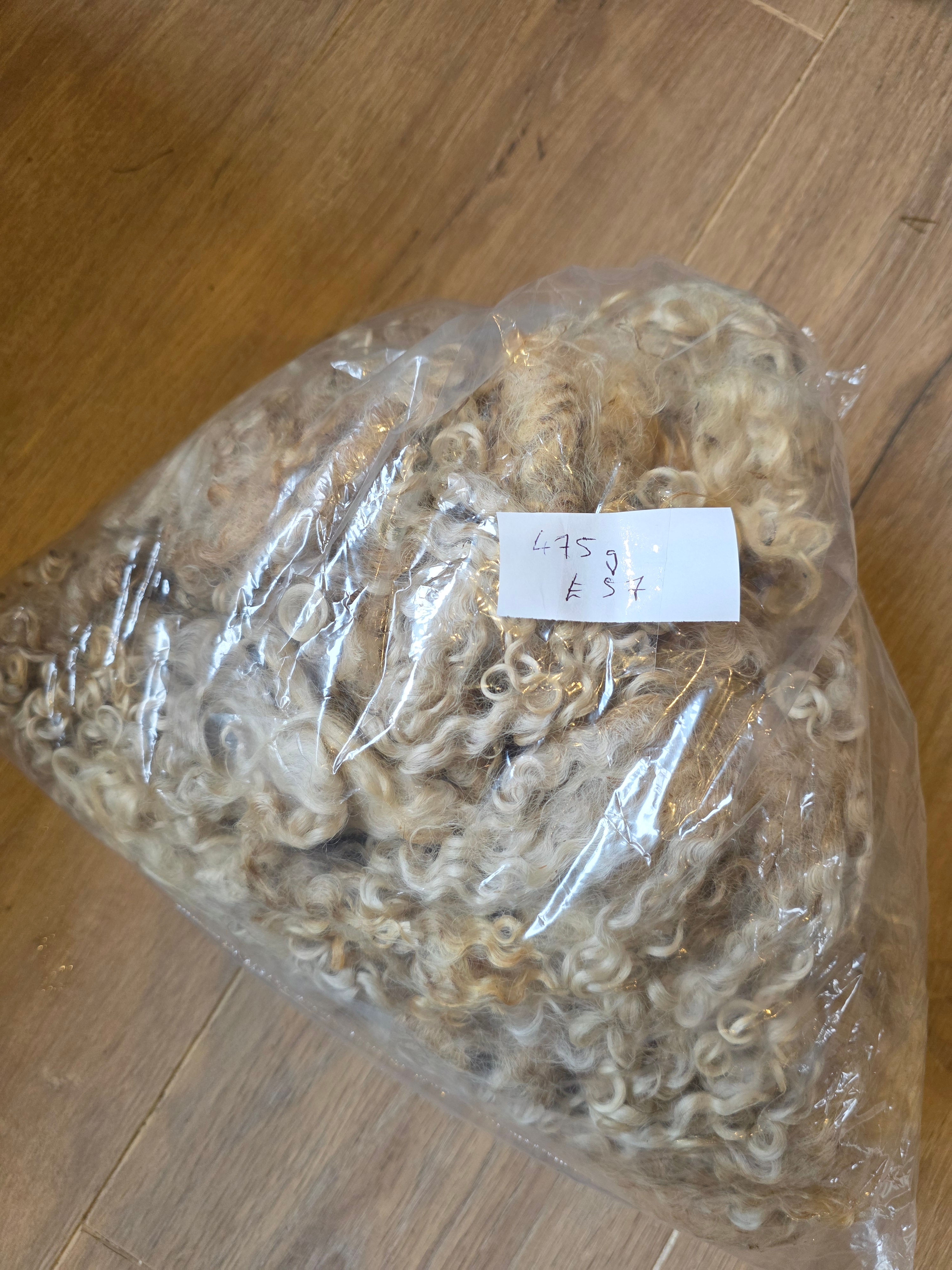 Gotland lambswool 475g