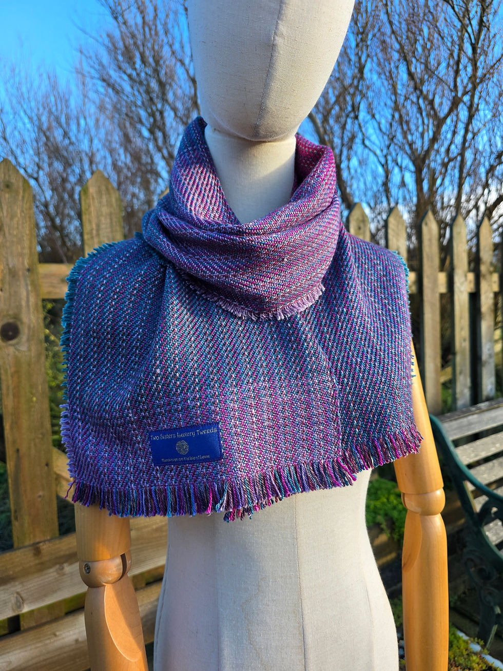 Thumbnail: Alpaca-rose scarf