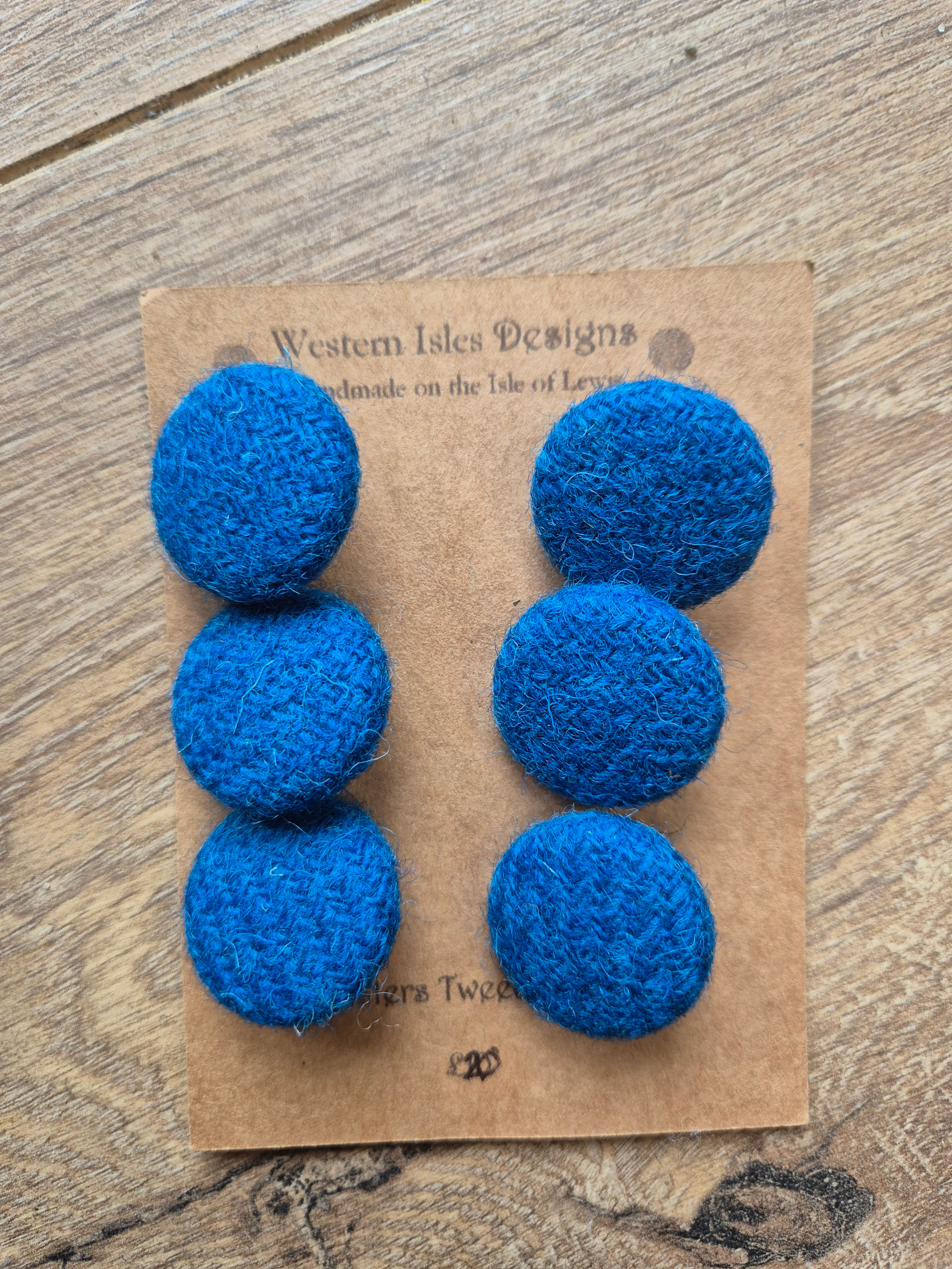 Harris Tweed buttons 