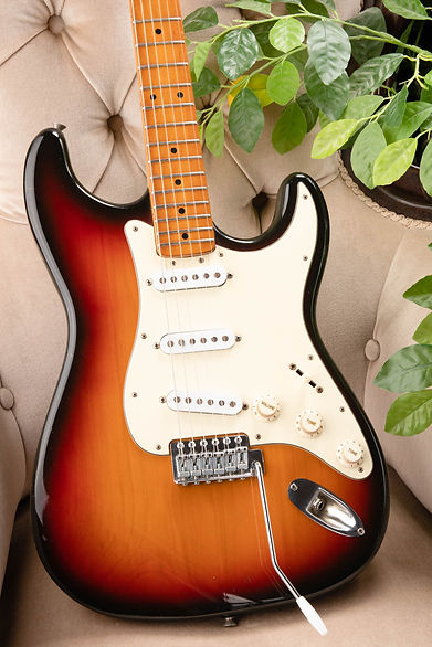1975 Greco SE-500 Sunburst | Matsumoku.Rocks