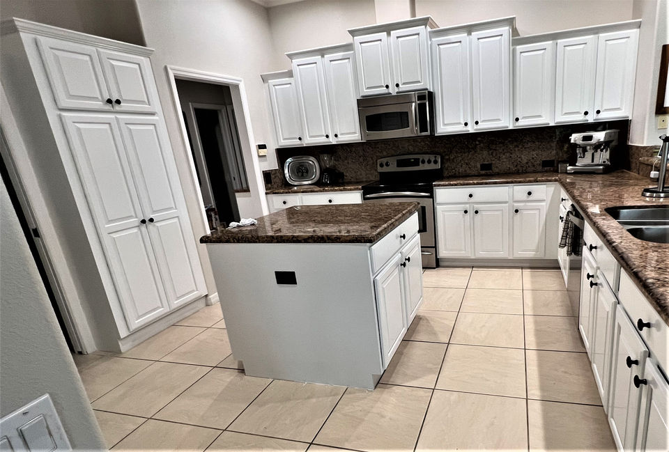 Thermofoil Cabinet Painting Sarasota