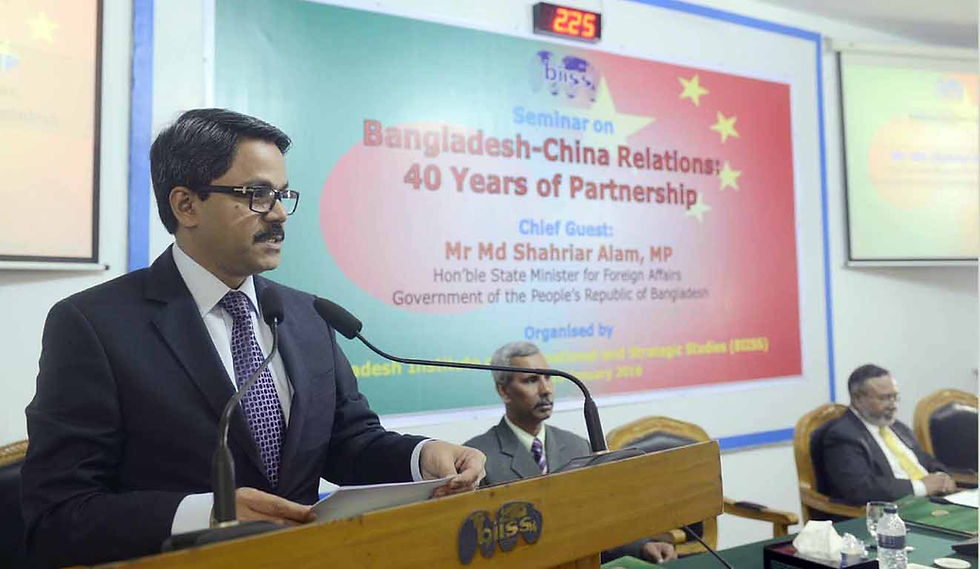 বাংলাদেশ-চিন সম্পর্ক নিয়ে আয়োজিত সেমিনারে বক্তব্য রাখছেন বাংলাদেশের সাবেক পররাষ্ট্র প্রতিমন্ত্রী মো. শাহরিয়ার আলম
