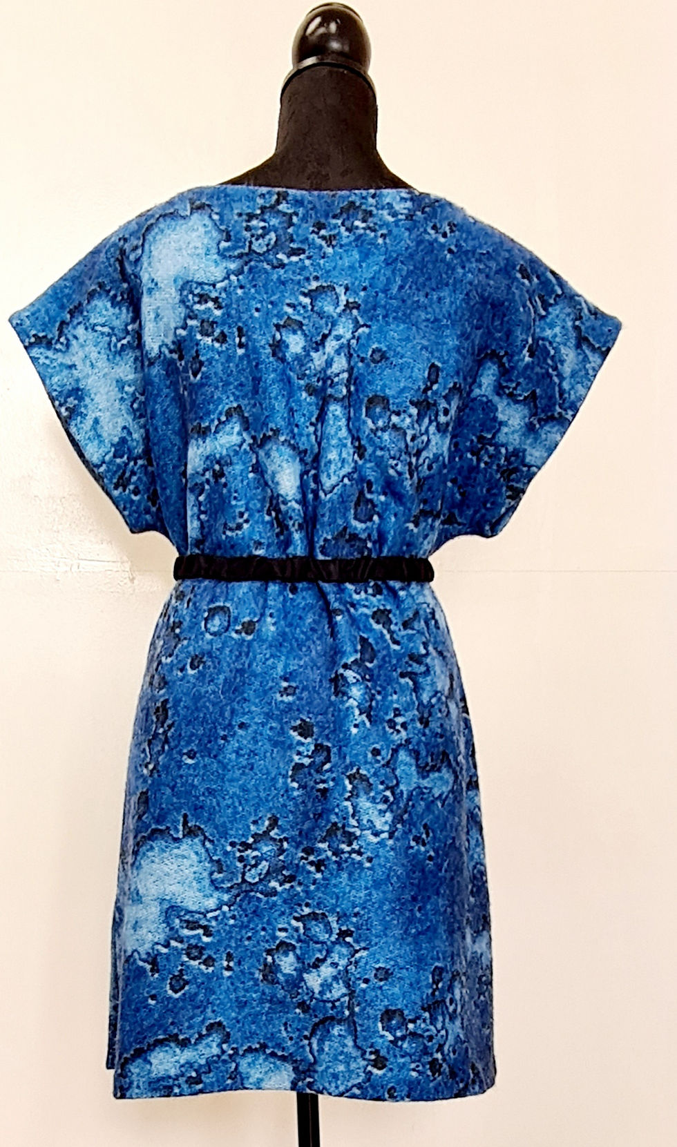 Miniaturbild: Kleid