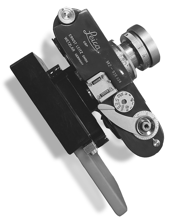 leicabw.png