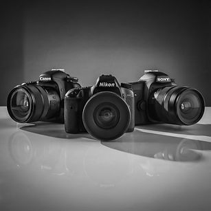 Firefly_Gemini Flash_φωτογραφια για υπηρεσίες φωτογραφισης canon sony nikon 283573_edited.