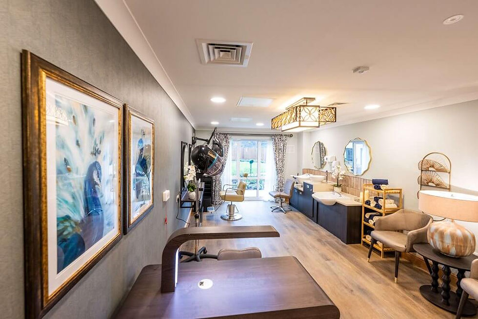 Bailey-Lodge-salon-3.jpg