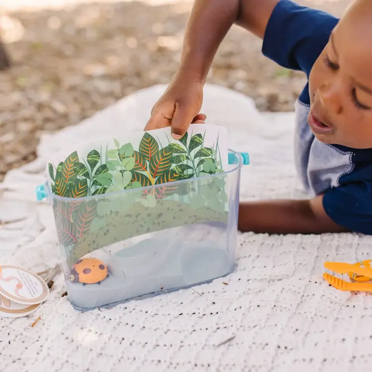 Thumbnail: Let’s Explore Terrarium Observation Play Set 