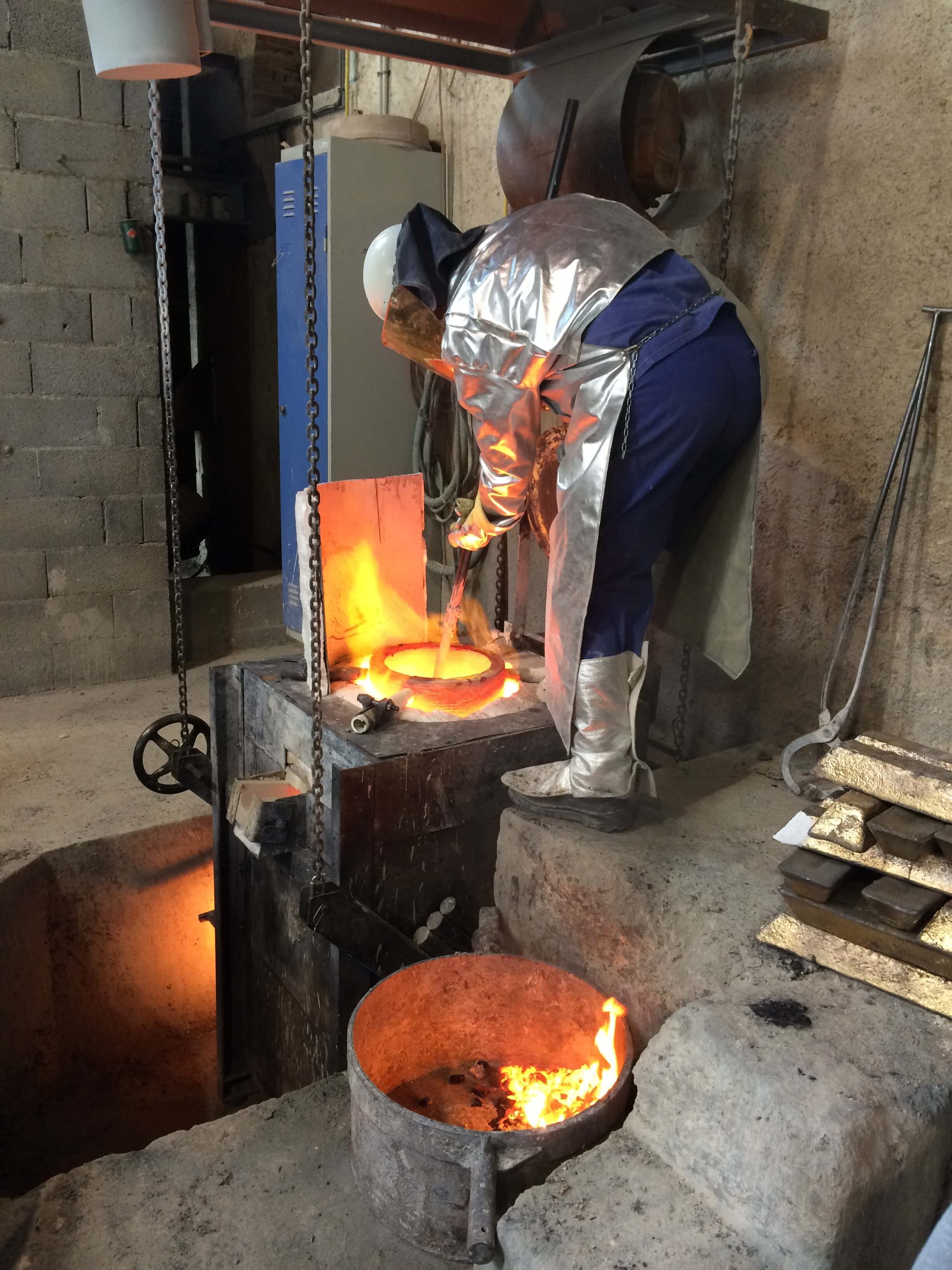 Process de création Marine de Soos : étape 4 coulée du bronze