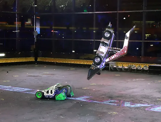 battlebots 2019 witch doctor
