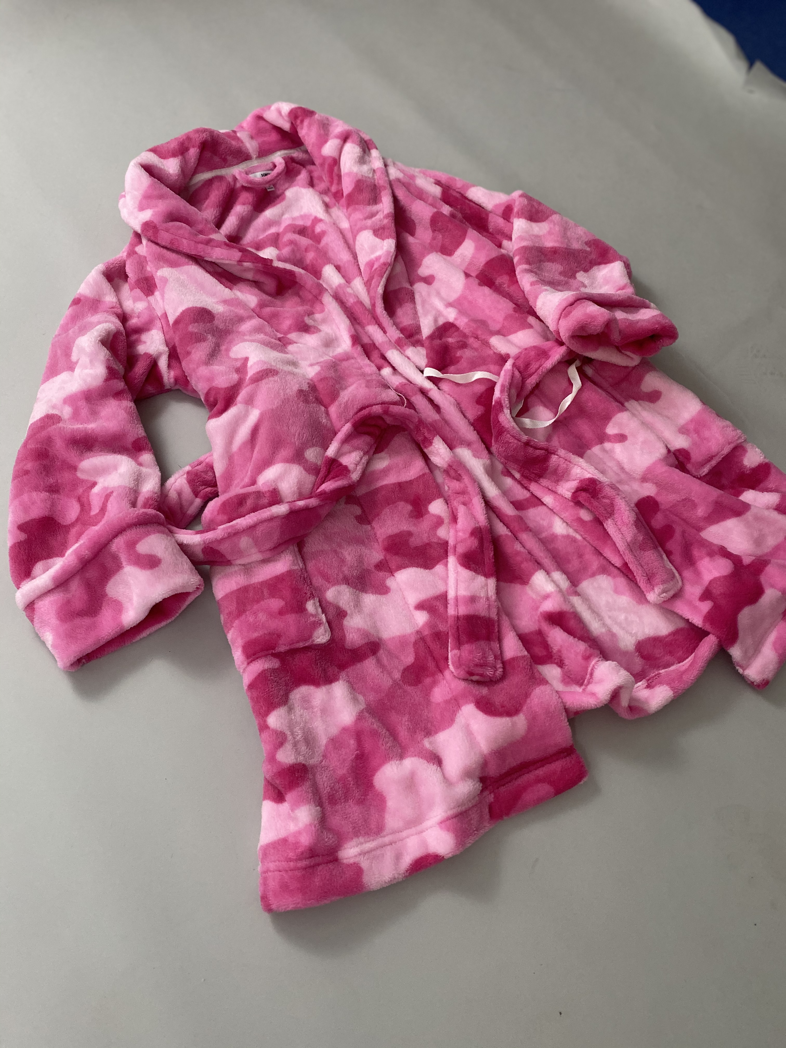 Thumbnail: Camo Plush Robe