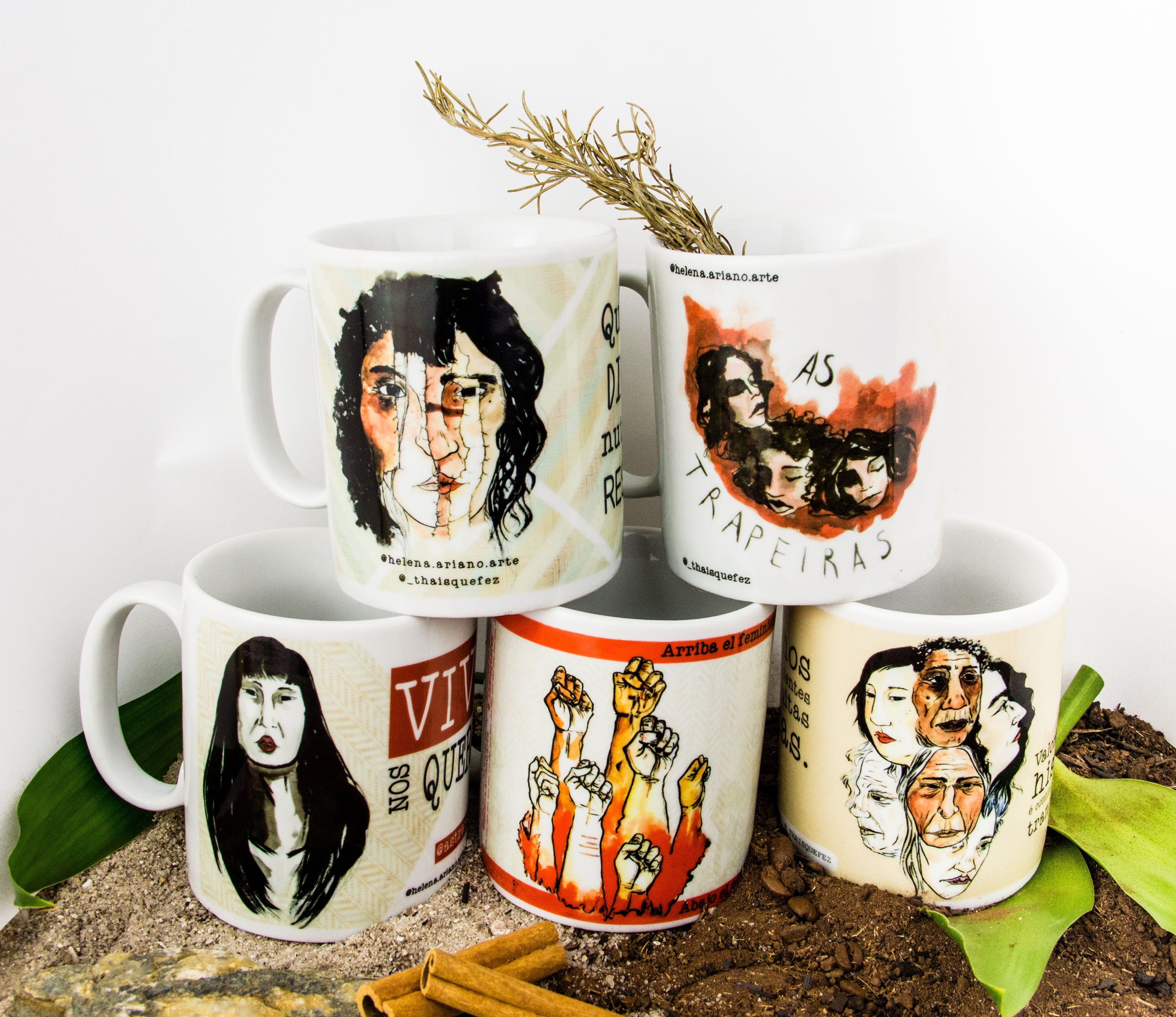 A partir de 5 Canecas