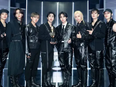 "120,000 attendance," Stray Kids established a new record for K-pop performances in France