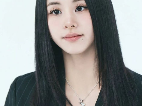 TWICE's Chaeyoung leaves a poignant handwritten note announcing her resignation from JYP Entertainment