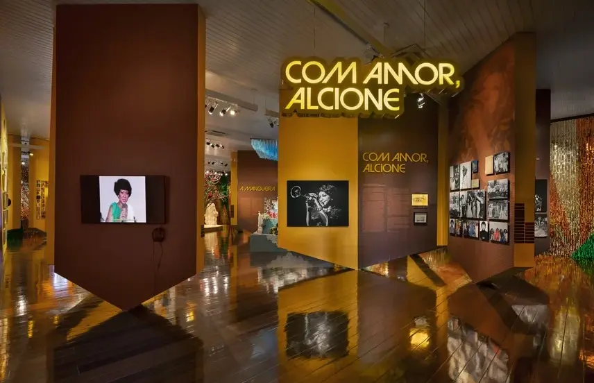 Museu das Favelas recebe exposição sobre Alcione
