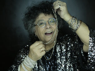 Edy Star lança EP com participação de Ney Matogrosso e Filipe Catto