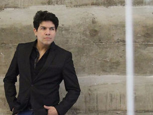 Alexandre Arez canta Luís Miguel no Bar Brahma, neste domingo