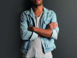 Ícaro Silva é o garoto culturete da Glamour de Julho