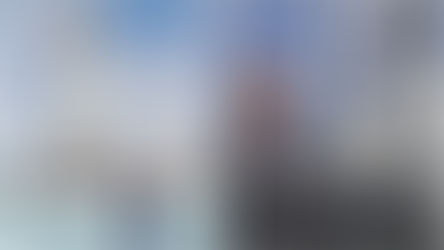 【Business English - 04】Billionaire space race pits Jeff Bezos against Richard Branson & Elon Musk  (億萬富翁太空競賽)