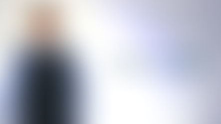 【 Aviation English -01 】Alaska Airlines Flight Attendant Drew ( 阿拉斯加航空空服員德魯專訪 )