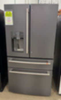 GE Café 27.8 CF French Door Refrigerator Matte Black (6870 310)