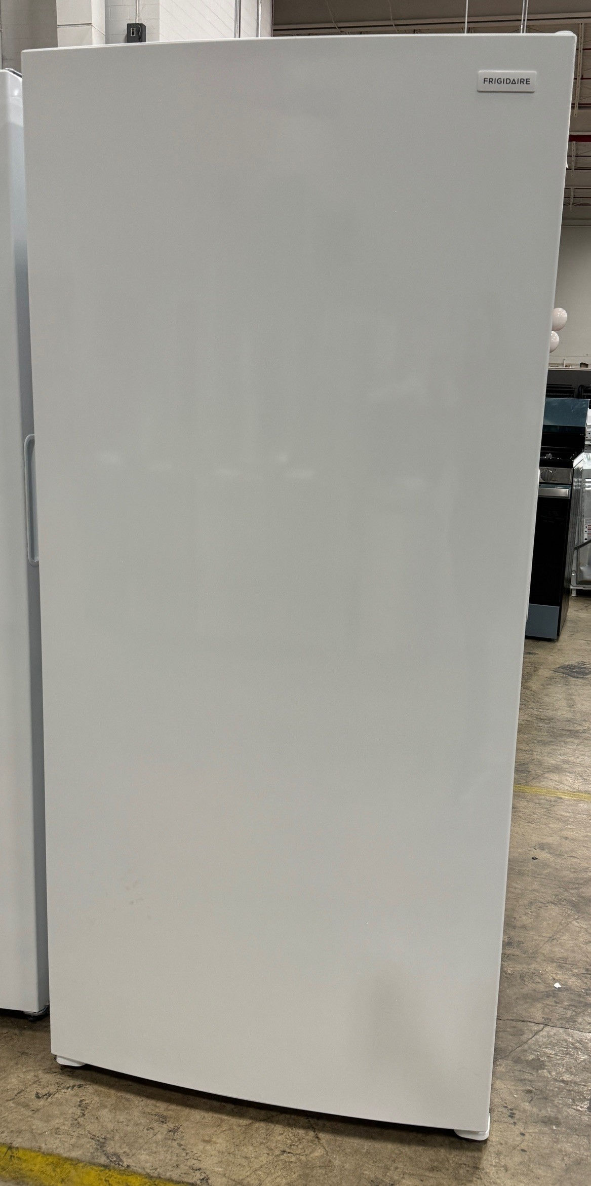 Frigidaire 20 CF Upright Freezer White (35316 9020)