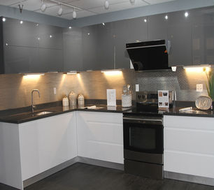 glossy-white-grey-gallery1-big.webp