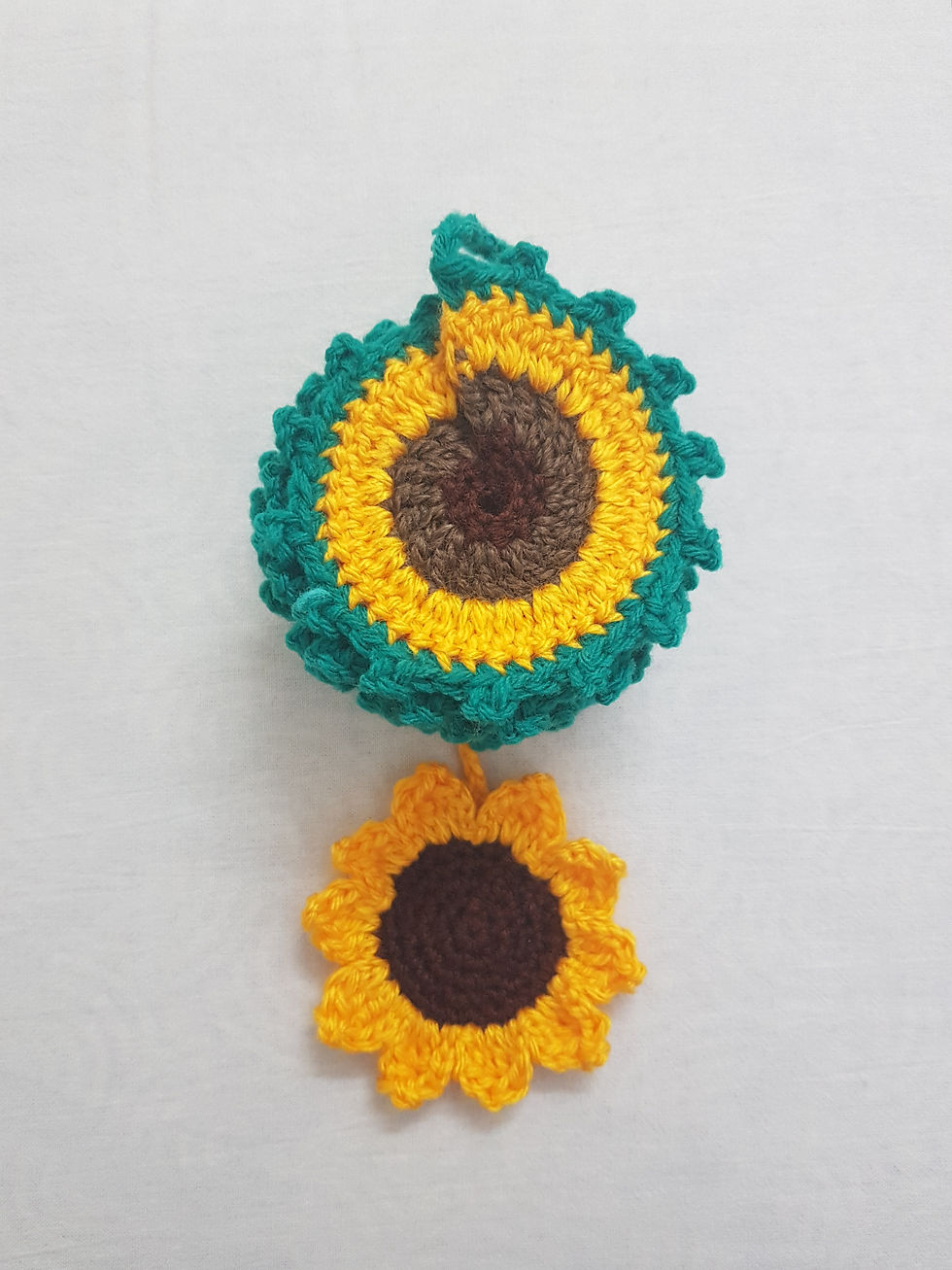 Thumbnail: Sunflower floral wind spinner top view