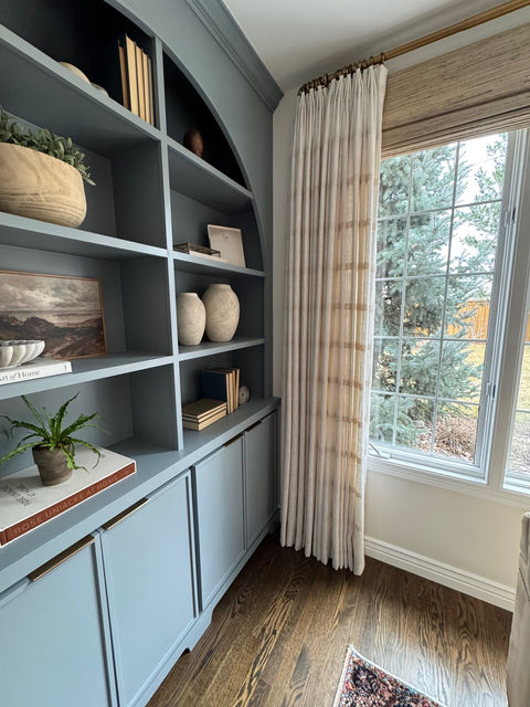 Custom Built-In Cabinets