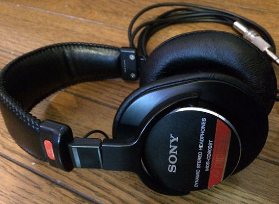 孤高の高音。Final SonorousVI ヘッドホンレビュー。