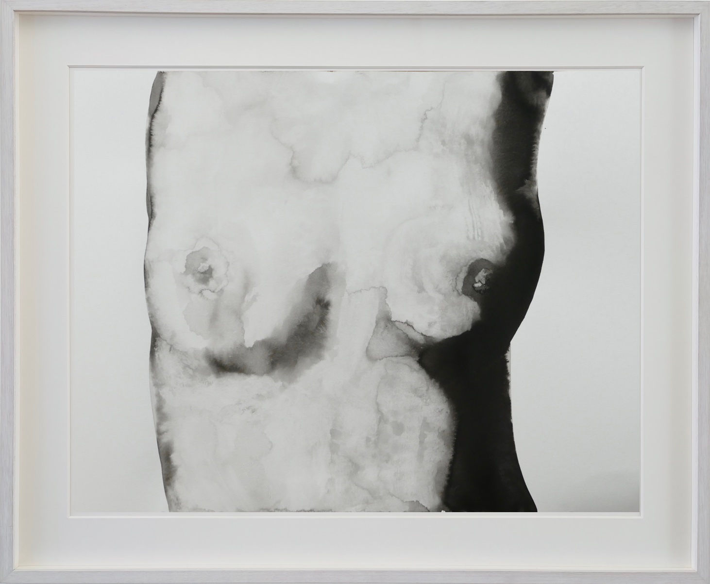 Gregor Kalus: Weiblicher Torso 2024 Tusche auf Papier, gerahmt 65 x 78 cm