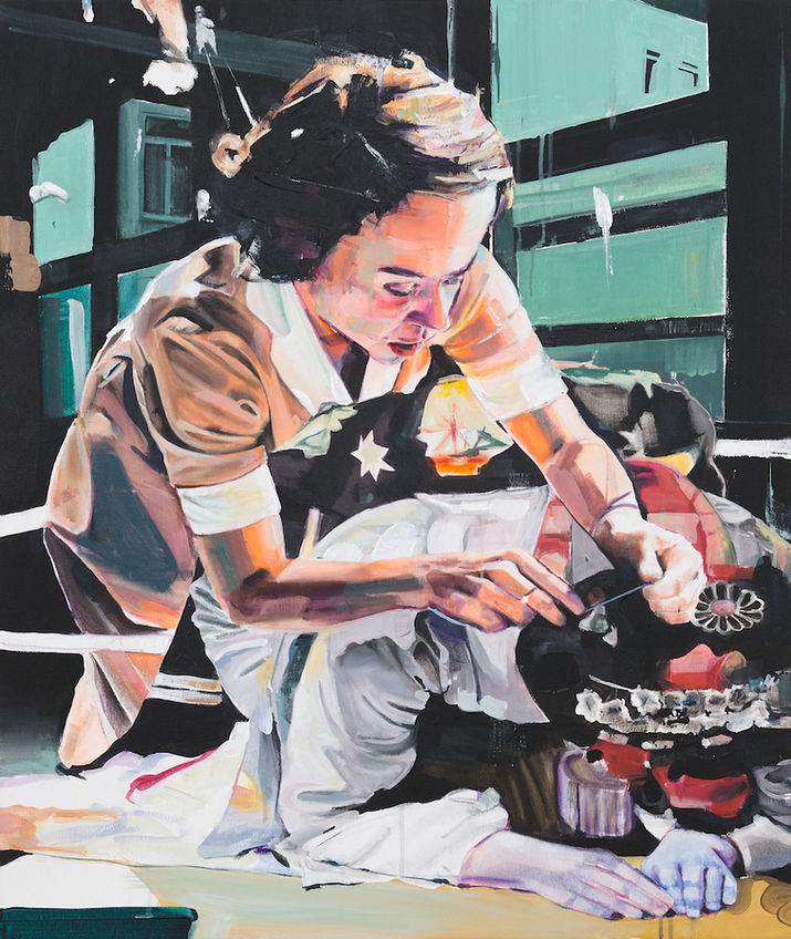 Hochformatige Retromalerei mit brünetter Frau im Arbeitskittel über Mann gebeugt von Timo von Eicken