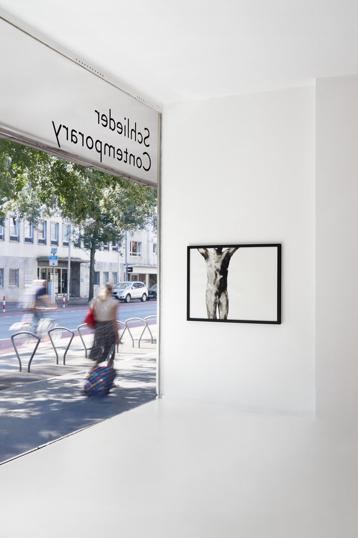 Männlicher Akt von Gregor Kalus bei Galerie Schlieder Contemporary in Frankfurt