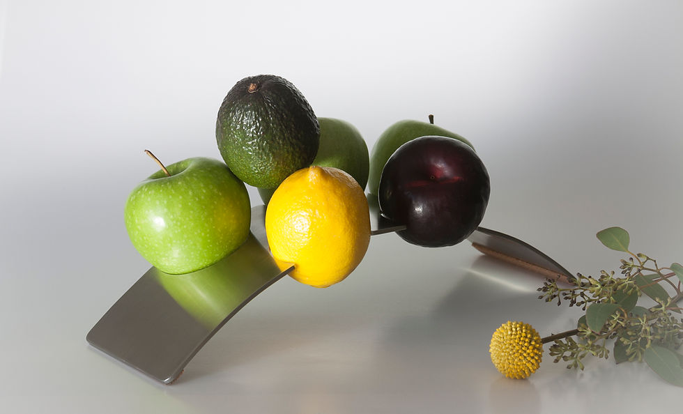 Thumbnail: stainless stand with fruit, 3/4 view