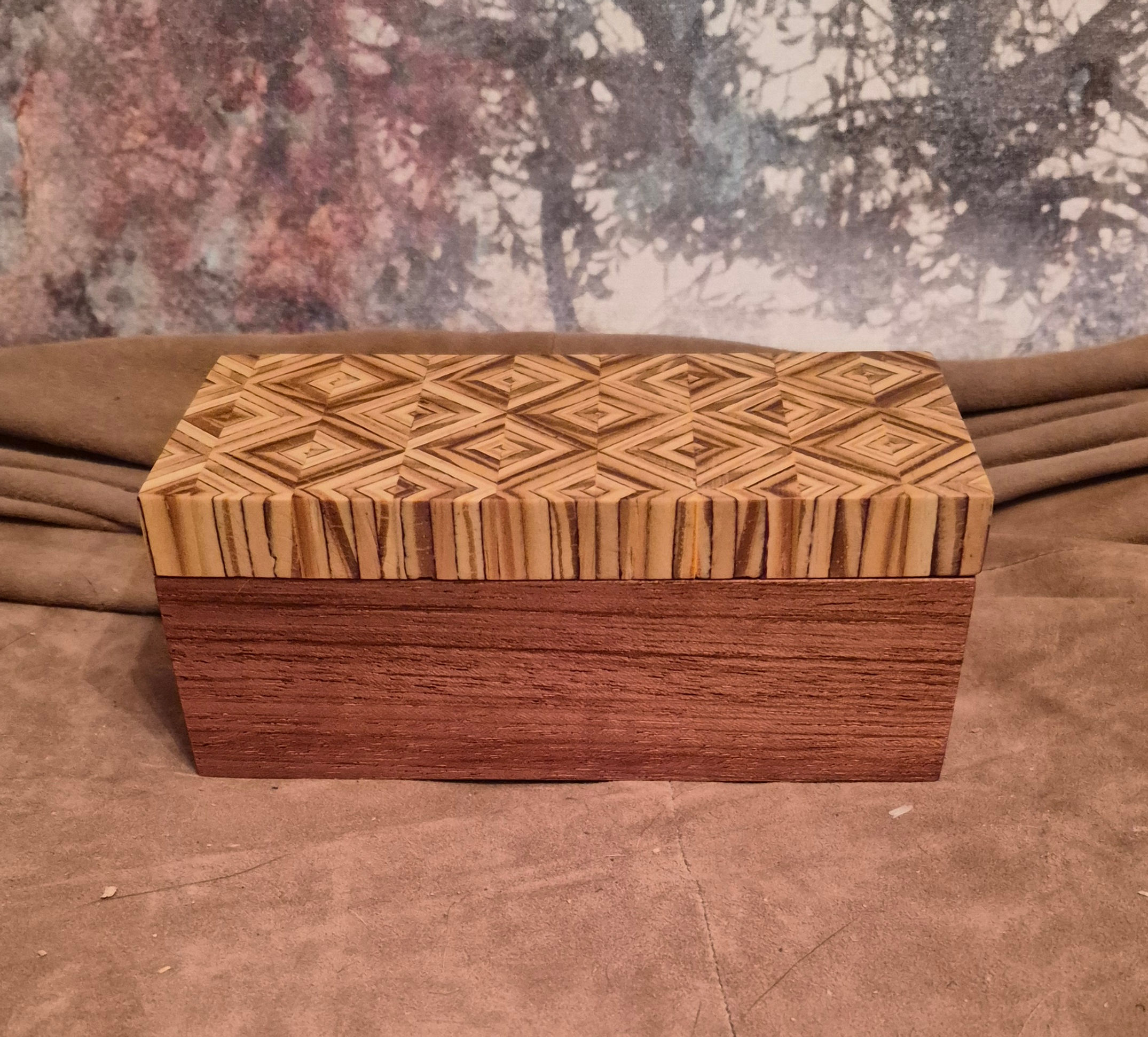 box & lid (26-120)