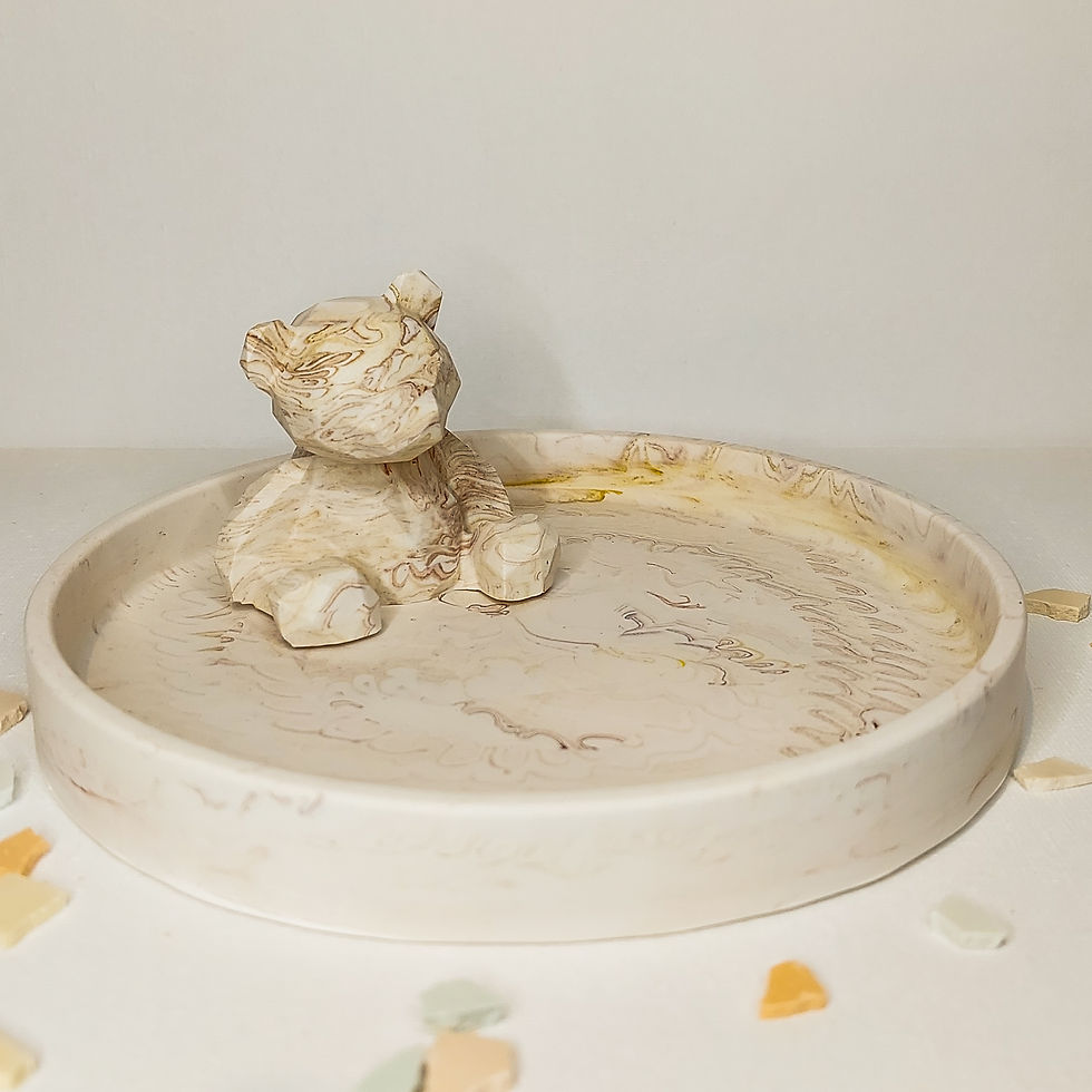Miniature : Beertje Jesmonite  marmertechniek